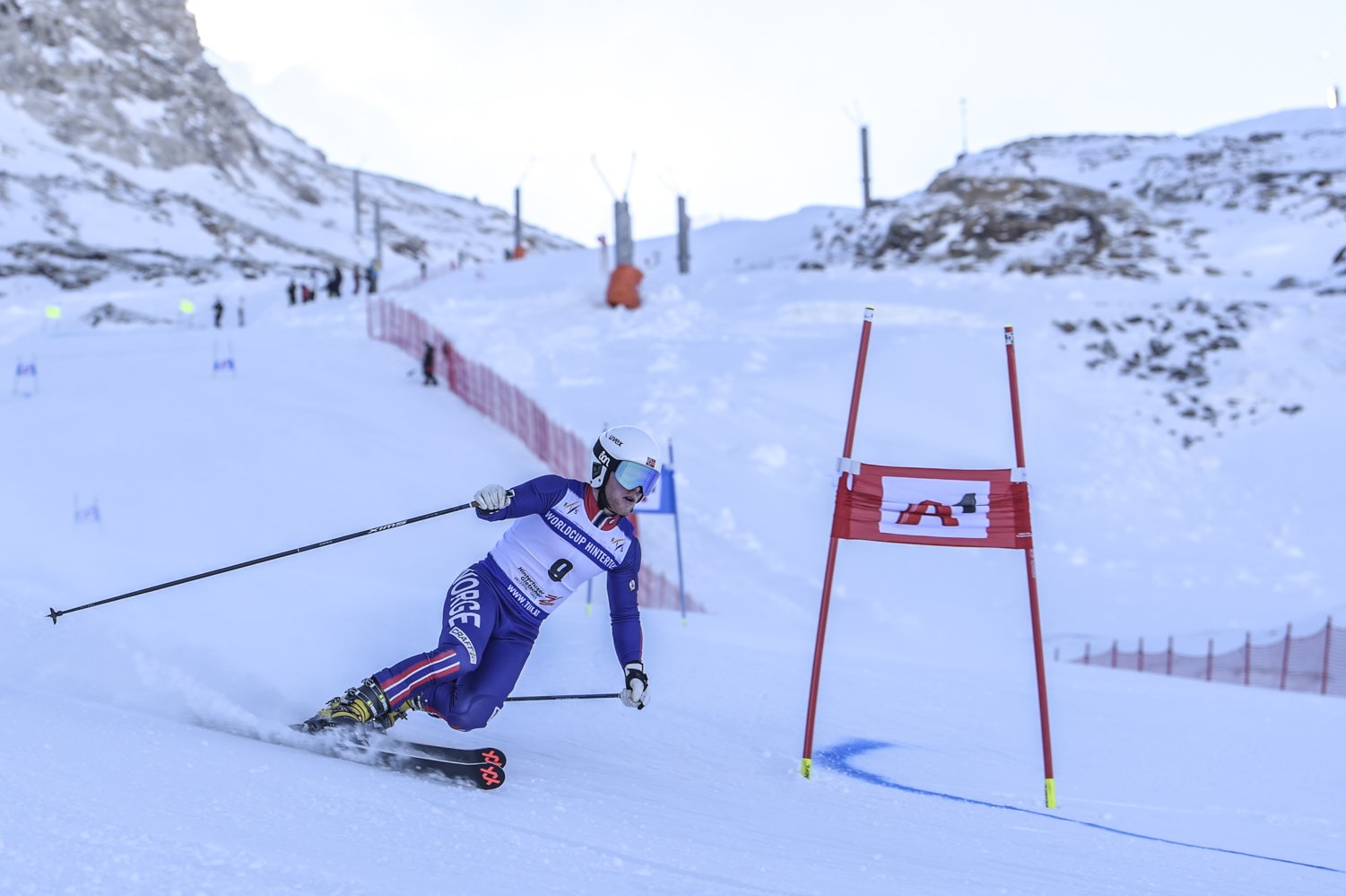 FIS Telemark World Cup Hintertux — racer at the gate